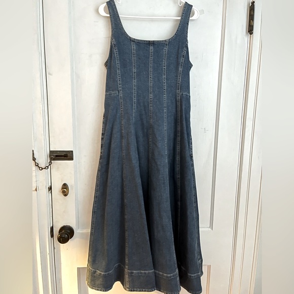 Madewell Dresses & Skirts - Madewell Denim Midi Dress